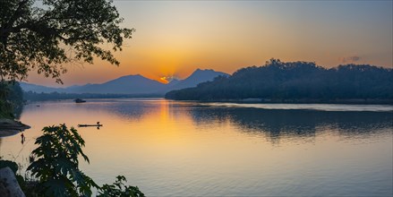 Sunset on the Mekong near Luang Prabang, Laos, Asia