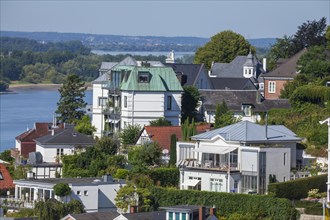 Villas in the Treppenviertel, residential building, Blankenese district, Hamburg, Germany, Europe