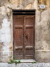 Old wooden door, Sassari, Sardinia, Italy, Europe