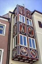 Painted bay window, frescoes, Kaufbeuern, Allgaeu, Swabia, Bavaria, Germany, Europe