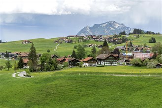 View of Ried and Niederdorf, behind Gruenten, Obermaiselstein, Oberallgaeu, Allgaeu, Bavaria,