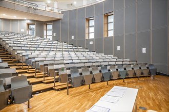 Rows of seats in an empty lecture theatre, interior photo, Department of Mechanical Engineering,