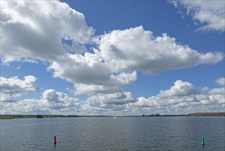 Clouds over the Schlei between Arnis and Lindaunis, buoys, buoys, red, green, fairway,