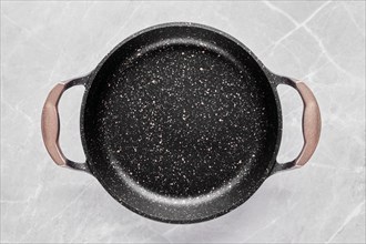 Double handled frying pan with non-stick coating for omelette