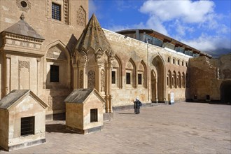 Ishak Pasha palace, Second courtyard with the tomb of the palace founder, Dogubayazit, Turkey, Asia