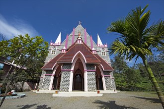 Sacred Heart Church, Pambanar, Kerala, India, Asia