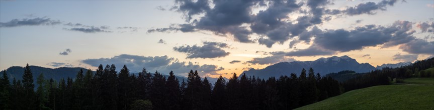 Evening mood after sunset, Reiting massif, panoramic shot, view from the lowlands, Leoben, Styria,