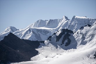 Tien Shan high mountains, 4000 metres with glacier, Ak-Su, Kyrgyzstan, Asia