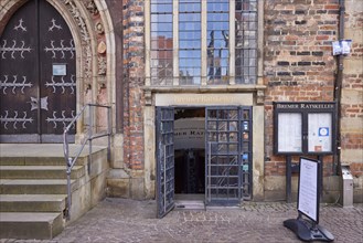 Entrance to the Ratskeller restaurant in the town hall in Bremen, Hanseatic city, state of Bremen,