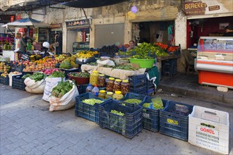 Vegetable stand, Mardin bazaar, Turkey, Asia