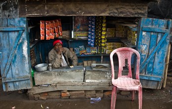 Small shop, tobacco products, West Bengal, India, Asia