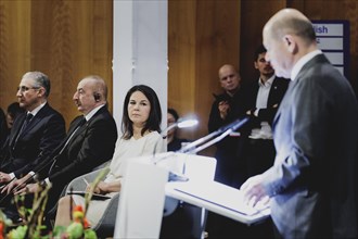(R-L) Olaf Scholz (SPD), Federal Chancellor, Annalena Baerbock (Alliance 90/The Greens), Federal