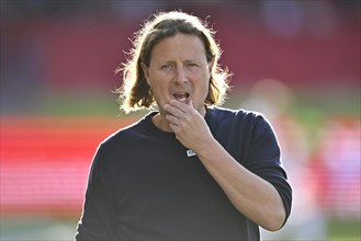 Coach Bo Henriksen 1. FSV Mainz 05, Portrait, pensive, Voith-Arena, Heidenheim, Baden-Wuerttemberg,