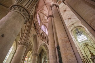 Choir vault, Omani-Gothic Saint-Julien du Mans Cathedral, Le Mans, Sarthe department, Pays de la
