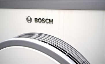 Bosch Compress 7400i AW air-to-water heat pump, logo, outdoor unit, building services, Stuttgart,