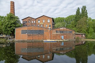 Former honey factory, Veringkanal, reflection, Wilhelmsburg, Hamburg, Germany, Europe