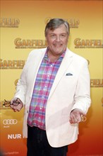 Hape Kerkeling at the German premiere of the film GARFIELD - EINE EXTRA PORTION ABENTEUER at the