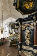 Interior view, Church of St Wilhadi, Stade, Altes Land, Lower Saxony, Germany, Europe