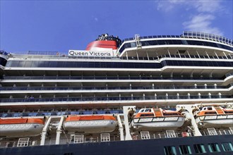 Cruise ship Queen Victoria on the Elbe in Oat, Hamburg, Land Hamburg, Northern Germany, Germany,