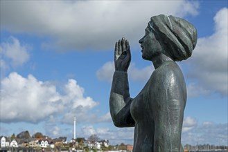 Statue, viewpoint Schleibruecke, harbour, Kappeln, Schlei, Schleswig-Holstein, Germany, Europe