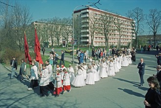 Altar servers, children on the day of their first communion, girls, procession, Bamberg, Upper