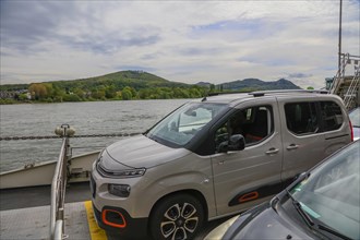 Rhine ferry Mondorf between Bonn and Koenigswinter, North Rhine-Westphalia, Germany, Europe