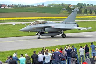 Tree warblers observe a Dassault Rafale B twin-seater multi-role combat aircraft of the French Air