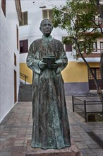 Statue of Father Jose Torres Padilla, San Sebastian de la Gomera, La Gomera, Canary Islands, Spain,