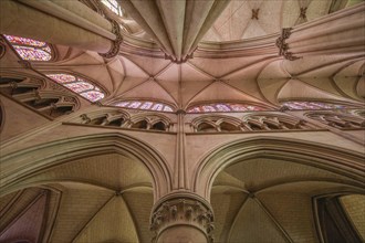 Choir vault, Omani-Gothic Saint-Julien du Mans Cathedral, Le Mans, Sarthe department, Pays de la