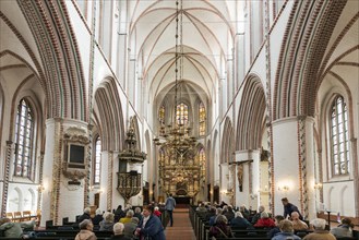Interior view, St Peter's Church, Buxtehude, Altes Land, Lower Saxony, Germany, Europe