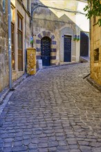 Narrow street in the old city, Gaziantep, Turkey, Asia