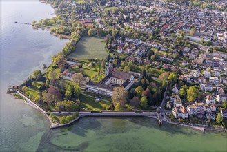 Zeppelin flight over Lake Constance, aerial view, Schlosshorn with castle and castle church,
