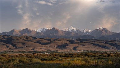 Mountain peak of the Tian Shan Mountains, Issyk Kul, Kyrgyzstan, Asia