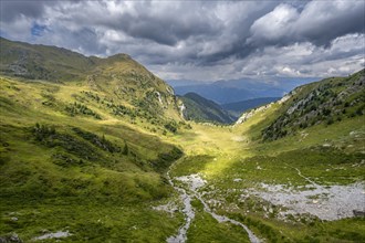 View of the Winklertal, Carnic Main Ridge, Carnic High Trail, Carnic Alps, Carinthia, Austria,