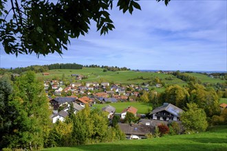 Panorama trail, via Bad Kohlgrub, Pfaffenwinkel, Upper Bavaria, Bavaria, Germany, Europe