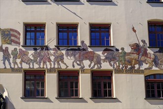 Wall fresco since 1910 Nuremberg bric-a-brac goes through all the land at the IHK building,