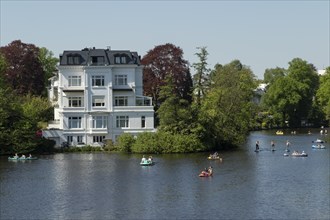 Symbolic picture weather, leisure activity, summery spring, villa at the Krugkoppelbruecke with