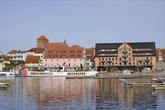 Town view with town harbour on Lake Mueritz, St. Georgen Church, Waren, Mueritz, Mecklenburg Lake