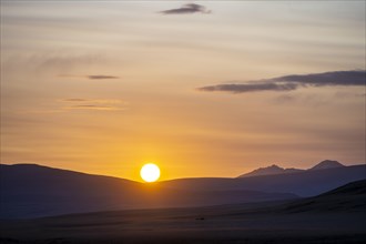 Sunrise over the high plateau, Sary Tash Valley, Kyrgyzstan, Asia