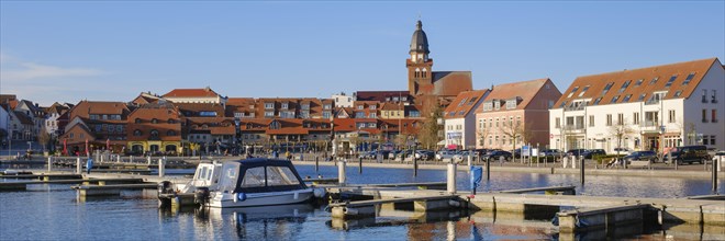 Town panorama with town harbour on Lake Mueritz, St. Mary's Church, Waren, Mueritz, Mecklenburg