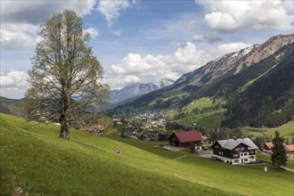 View of Riezlern, back mountains of the Allgaeu Alps, Kleinwalsertal, Vorarlberg, Austria, Europe