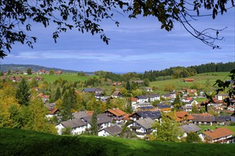 Panorama trail, via Bad Kohlgrub, Pfaffenwinkel, Upper Bavaria, Bavaria, Germany, Europe