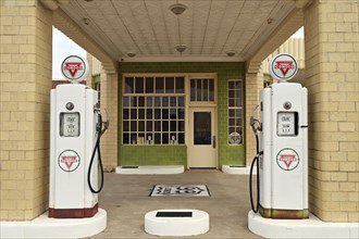 Historic Conoco petrol station on Route 66, Shamrock, Texas