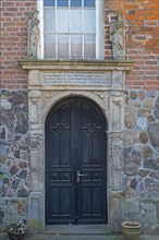 Entrance door, Maria Magdalenen Church, Old Town, Lauenburg, Schleswig-Holstein, Germany, Europe