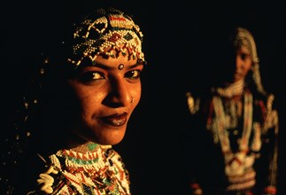 Kalbeliya dancers, performing arts in Rajasthan, India. The low caste hindu men and women who