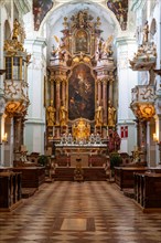 Middle garden with a view of the Alter in Salzburg Cathedral, City of Salzburg, Province of