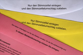 Ballot paper envelope, white, yellow, ballot paper envelope, light red, postal vote, official