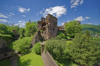 Keep, the Krautturm, also known as the Gesprengter Turm, Heidelberg Castle and Castle Ruins,
