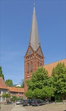 Church Square, Maria Magdalena Church, Old Town, Lauenburg, Schleswig-Holstein, Germany, Europe