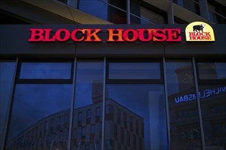 Block House, steakhouse, franchise, logo, lettering, Rotebuehlstrasse, Stuttgart,